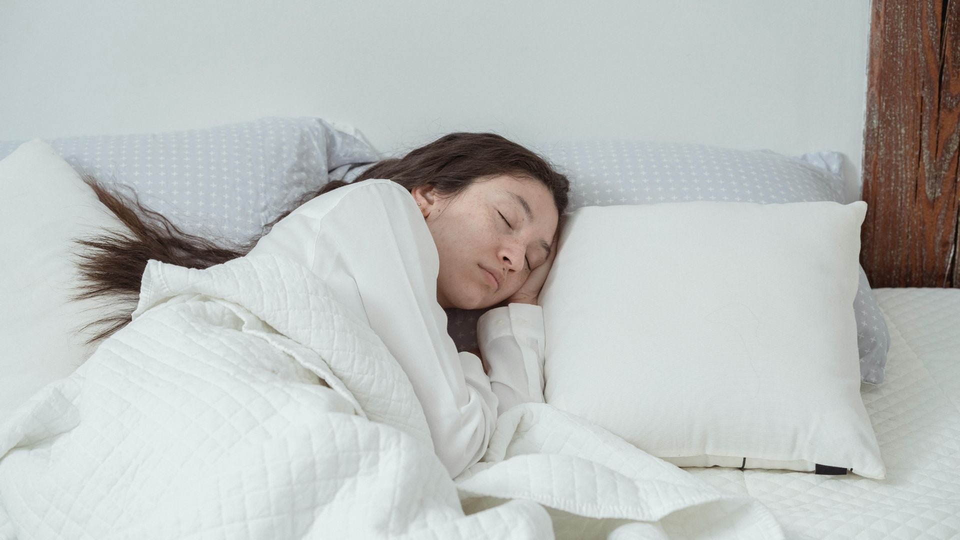 Unlock Your Best Sleep: How to Choose the Perfect Mattress and Pillow for Your Sleeping Style