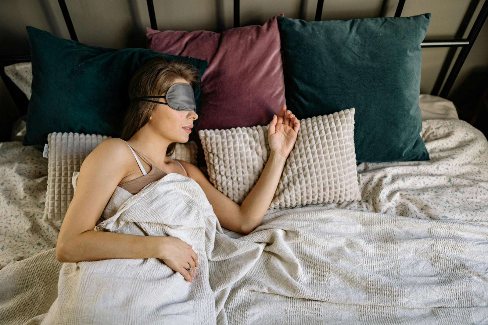 Improving Your Sleep: 10 Indirect Ways to Achieve It
